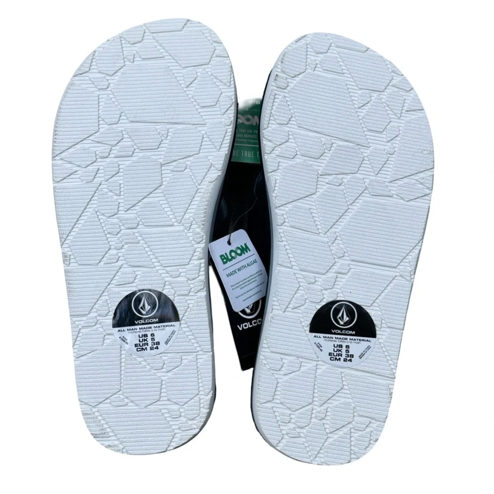 Volcom Black Eco Recliner 2 Flip Flops Mens Size 6